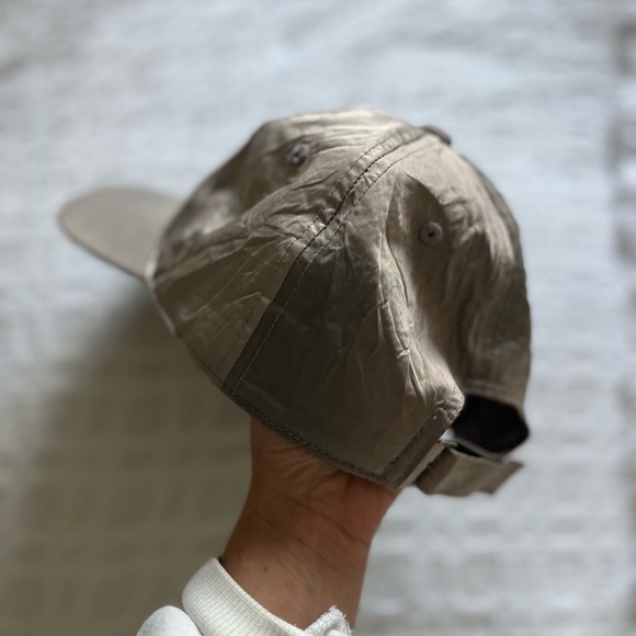 Classic Kith Cinder Cap. Only worn a couple of times! Selling online for $199. - Picture 6 of 9